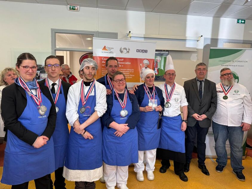 L'équipe gagnante du 1er prix